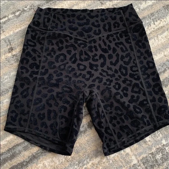 Balance Athletica Biker Shorts - Picture 2 of 5